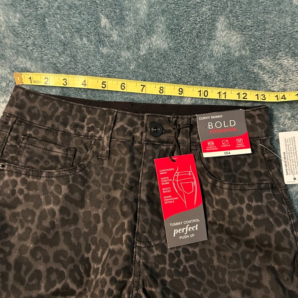 Bold Elements Shape & Slim Leopard Print Skinny J… - image 5